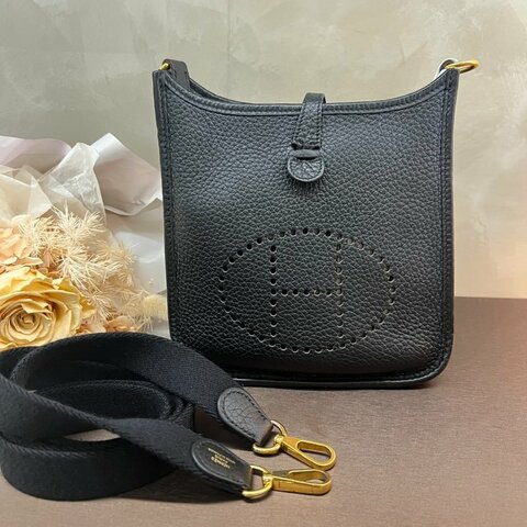 HERMES EVELYNE 金扣U刻 MM333
