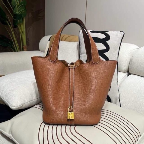 Hermes Picotin 22 Stamp D Gold/Gold