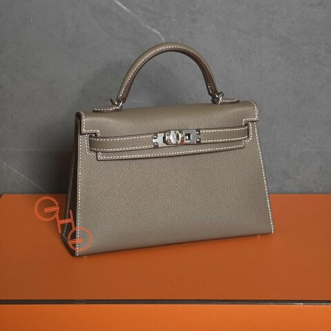 Hermès Mini Kelly II Sellier（二代外縫）/ 大象灰（Etoupe）/ Epsom 牛皮 / 銀扣（全新）