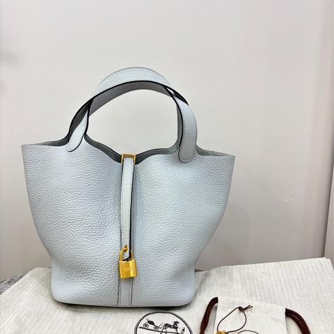 Hermes 菜籃22聖杯藍 B刻