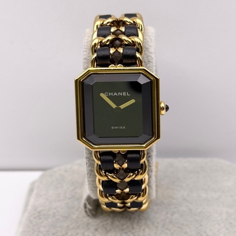 香奈兒 Chanel Première Édition Originale腕表系列，M碼，H6951型號， 26.1 x 20 x 7.6毫米表徑，高精確度石英機芯，鍍金表殼材質