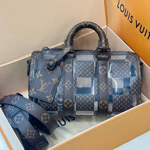 全新閒置 LV 路易威登 Keepall 25老花配透明PVC材質手提斜挎包 芯片款