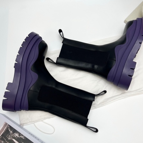 Bottega Veneta葆蝶家 Tire Chelsea BV Tire 厚底煙管 中筒 黑紫 35 碼